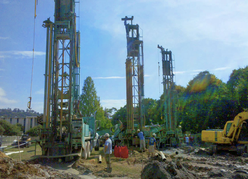 commercial water well drilling